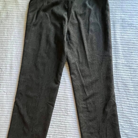 Women’s Size 12 Petite Solid  Gray Wool Lined Dress Slacks - Picture 8 of 9